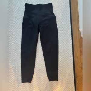 SPANX booty boost Classic Black 7/8 Legging ribbed M